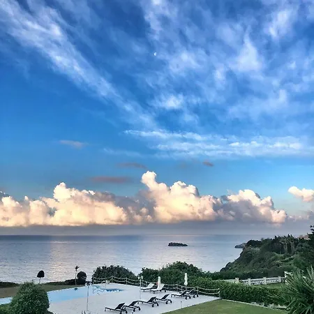 The Seasons Hotel