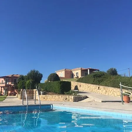 The Seasons Hotel Mousata